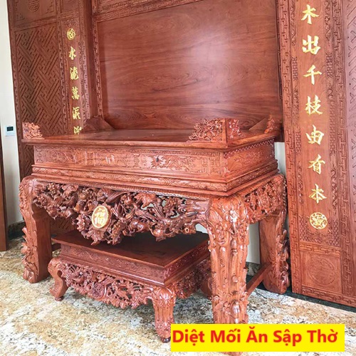 Vệ sinh kiếm tra phòng mối xông sập thờ